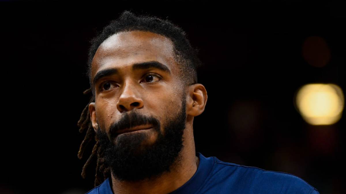 Nur einen von 16 Versuchen aus dem Feld konnte der Guard gegen die Oklahoma City Thunder verwandeln. Fünf Punkte und fünf Assists sammelte der Starter insgesamt und versuchte zumindest, mit seiner Defense für Einfluss zu sorgen