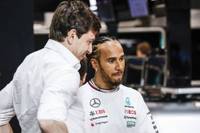 Das Formel-1-Team von Mercedes sieht sich Sabotage-Vorwürfen um Lewis Hamilton ausgesetzt. Teamchef Toto Wolff reißt in einer Medienrunde am Freitag dabei der Geduldsfaden - er setzt zu einer Wutrede an.
