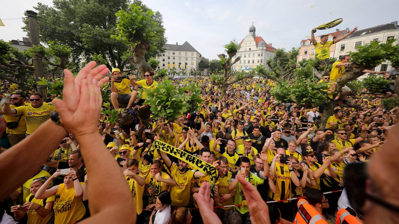 Polizei lobt friedliche BVB-Fans