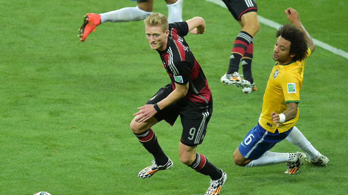 LINKSVERTEIDIGER - Marcelo (2014): Als frisch gebackener Champions-League-Sieger mit Real Madrid reist Marcelo zur WM, spielt vom ersten Vorrundenspiel bis zum Halbfinale jede Minute. Doch der Draufgänger lernt beim 1:7 für sein Leben. Der Raum in seinem Rücken ist eine deutsche Spielwiese