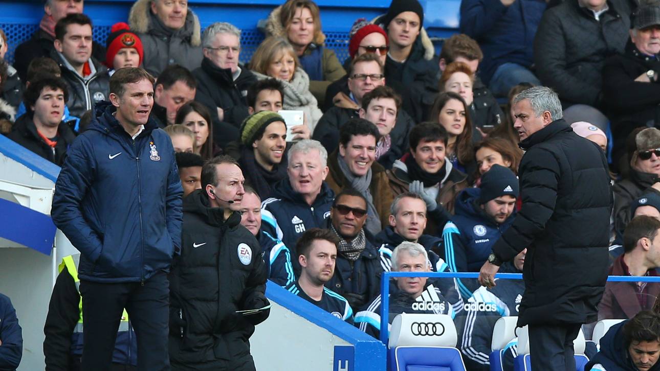 Blamables Aus für Chelsea und City