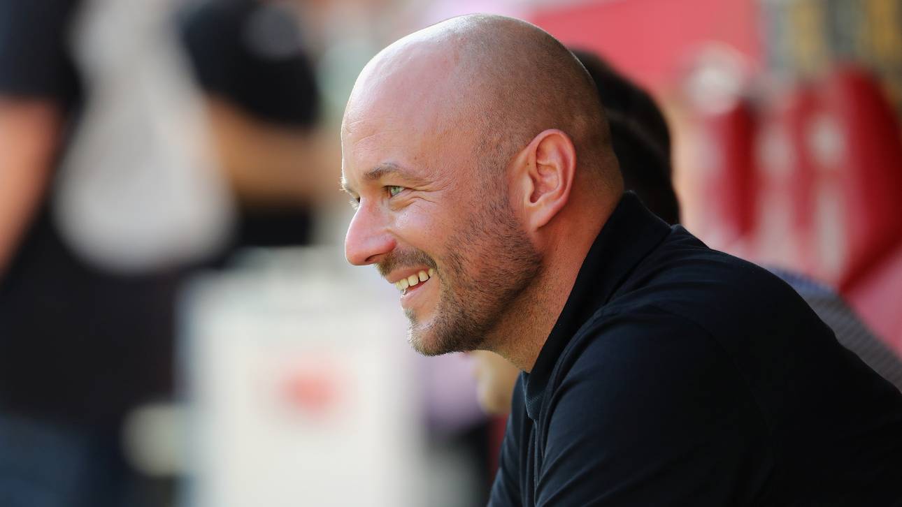 Rosen nimmt Abgänge gelassen