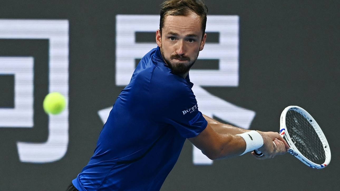 Medwedew holt in Hangzhou den Titel