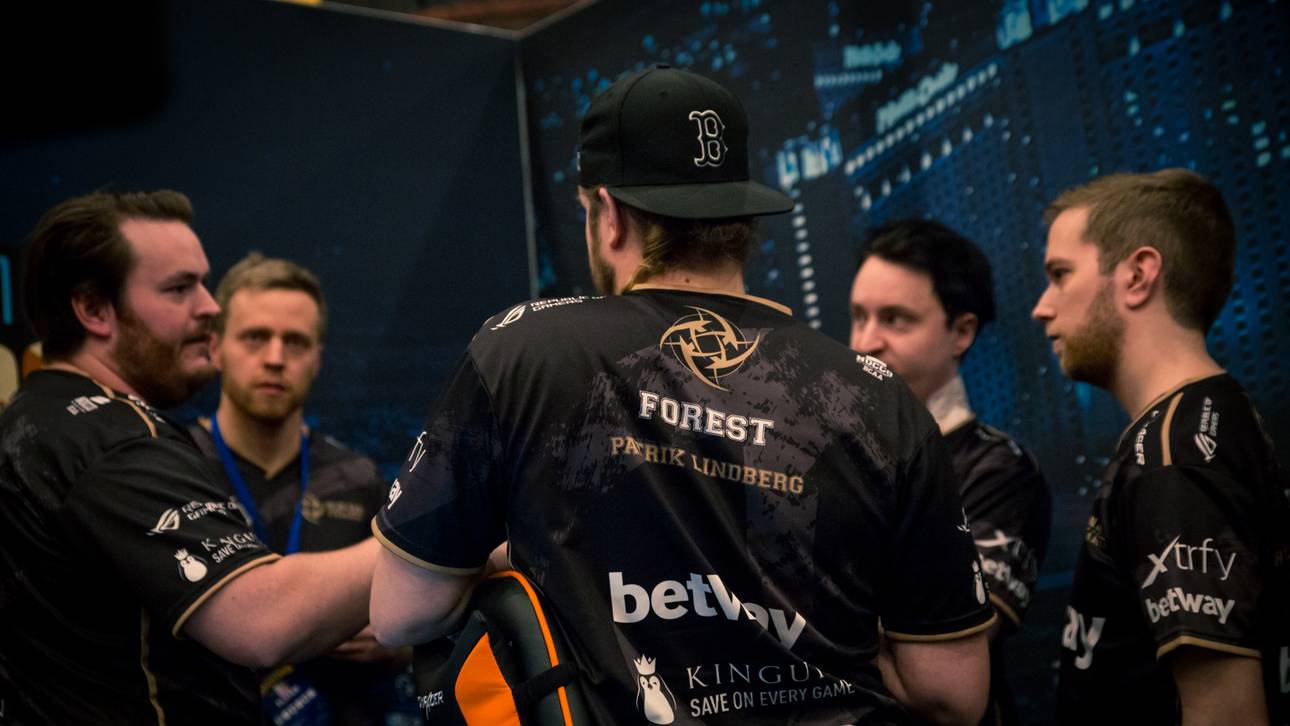 EPL: NiP vs. Fnatic