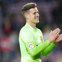 Marc-Andre ter Stegen hält für den FC Barcelona erneut die Null. Er könnte sich zum Alleinigen Rekordhalter krönen.