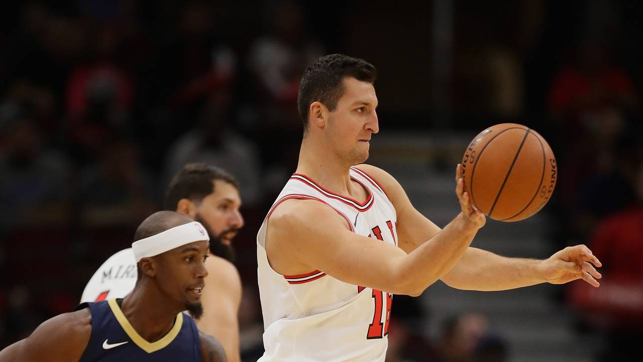 Zipser schließt mit Bulls ab