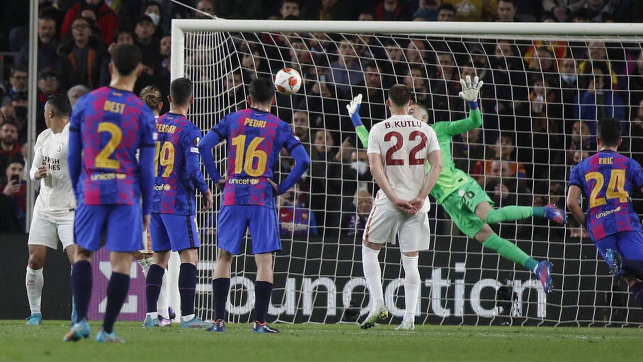 Barca schrammt an Pleite vorbei