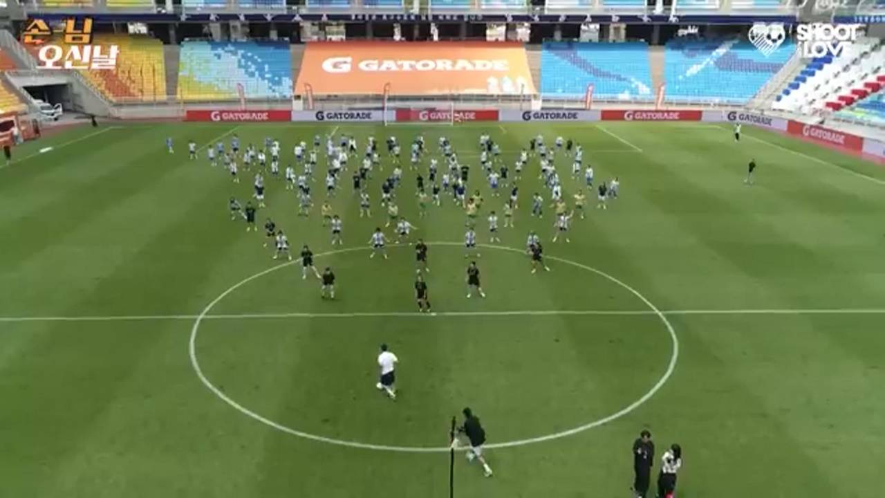 Irres TV-Duell! Ex-Bayer-Star gegen 100 Frauen