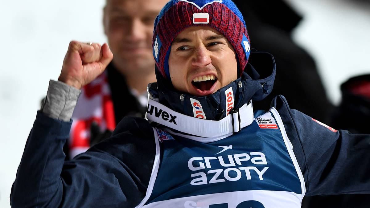 PLATZ 2 - KAMIL STOCH (Polen): In dieser Saison landete der 30-Jährige dreimal auf dem Podest, zweimal davon bei der Tournee-Generalprobe in Engelberg. Das bedeutet: Stoch ist möglicherweise pünktlich in Top-Form