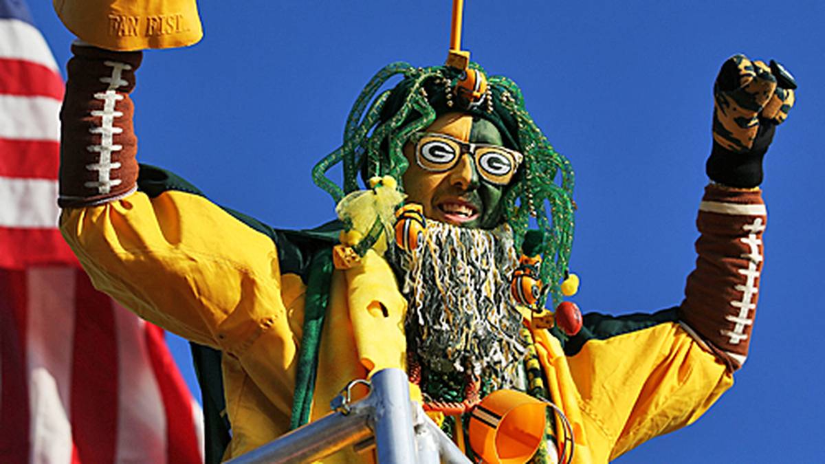 Der Himmel lacht, die Fans sind zufrieden. Ein weiteres Mal ziehen die Packers in die Playoffs ein und dürfen sich dank des Gewinns der NFC North eine Woche Pause gönnen