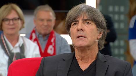 War die WM-Ansage des Bundestrainers unmittelbar nach dem Ausscheiden der EM unklug? Joachim Löw äußert Verständnis für Julian Nagelsmann.