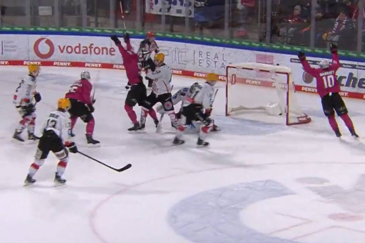 Später Schock für Pinguins Bremerhaven!