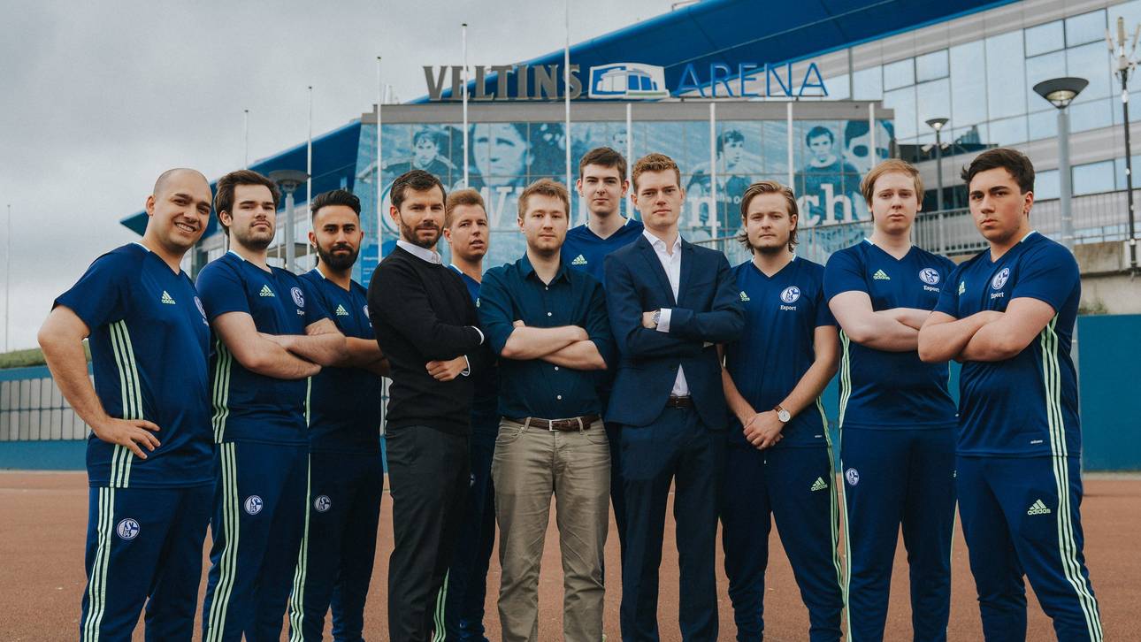 Schalke verpflichtet FIFA-Talent