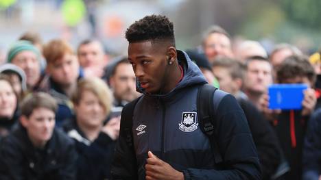 Norwich City v West Ham United - Premier League