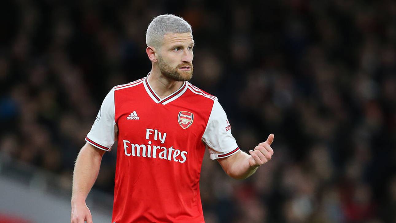 Fixe Transfers: S04 holt Mustafi
