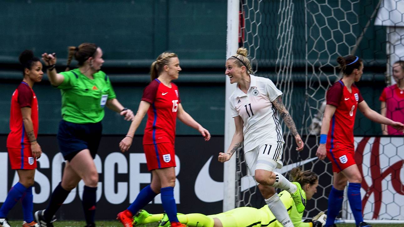 DFB-Frauen ringen England nieder