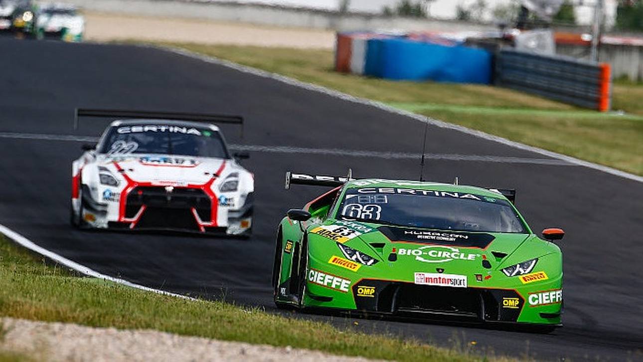 Spielberg: Bentley dominiert Training