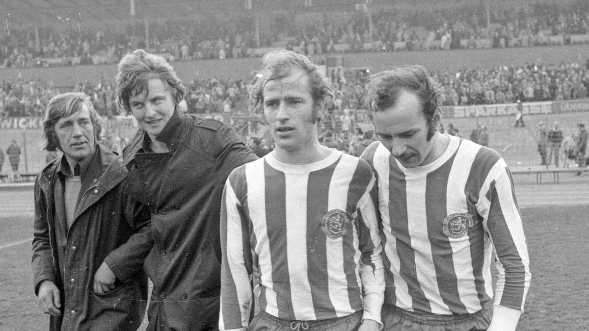 WUPPERTALER SV (hier Willi Neuberger, M.): 3 Jahre - zuletzt 1974/75