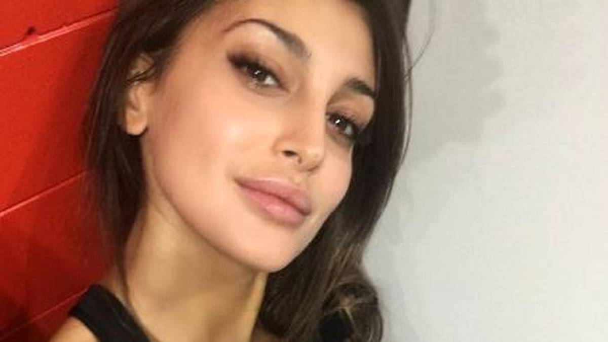 Bereits im Juli lernten sich beide auf Ibiza kennen