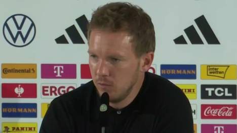 Nach dem Remis im Testspiel der deutschen Fußballnationalmannschaft gegen die Ukraine spricht Bundestrainer Julian Nagelsmann über mögliche Streichkandidaten des Kaders.