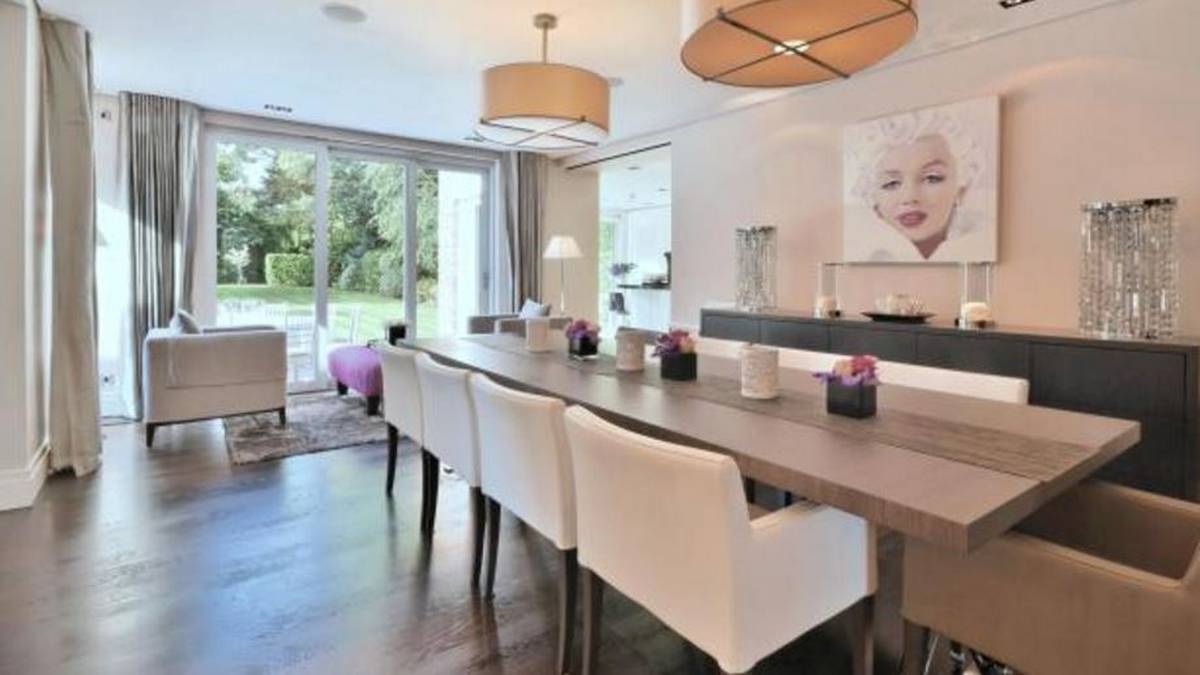 Neben topmoderner Ausstattung punktet das Haus mit seiner Lage 