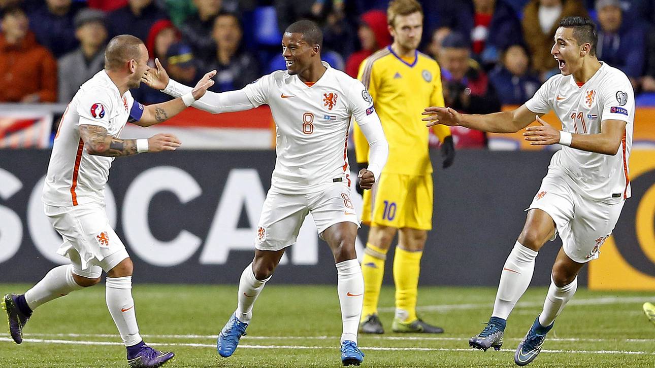 Oranje wahrt Chance, Keeper verletzt