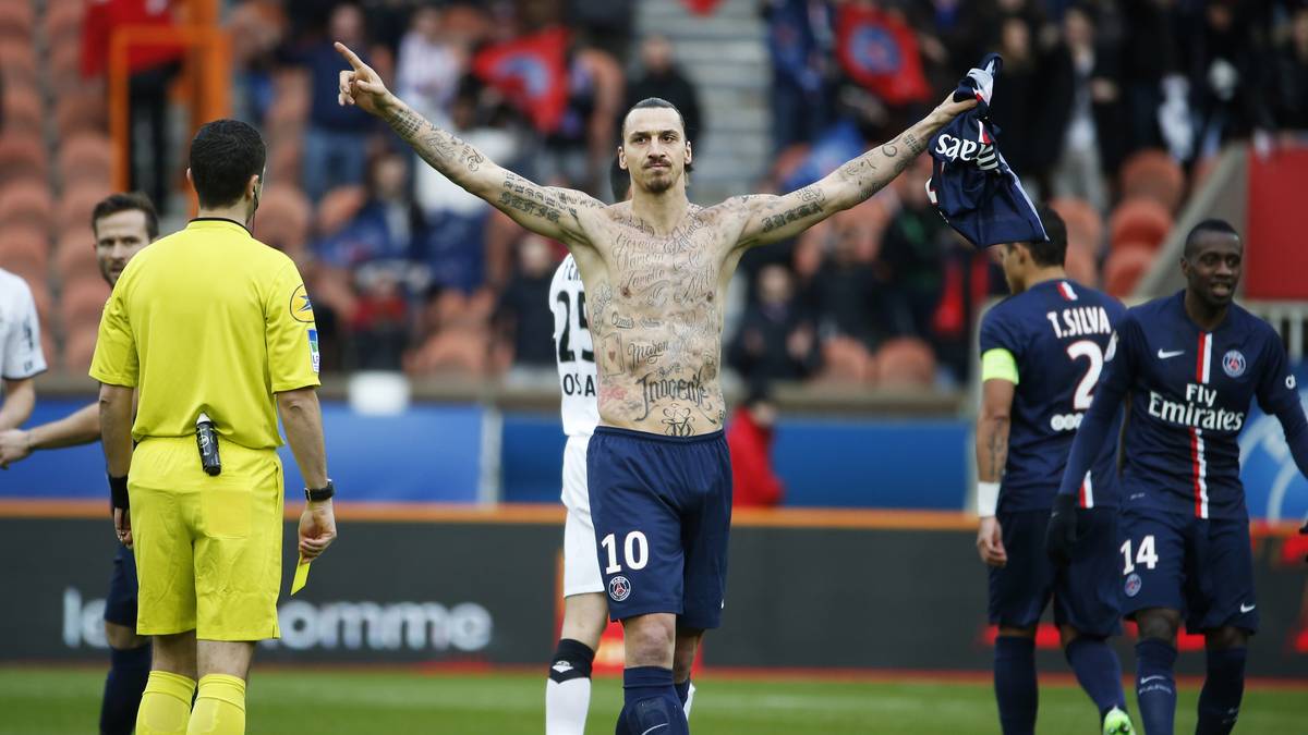 Zlatan Ibrahimovic bejubelt seinen Treffer zum 1:0 gegen Caen