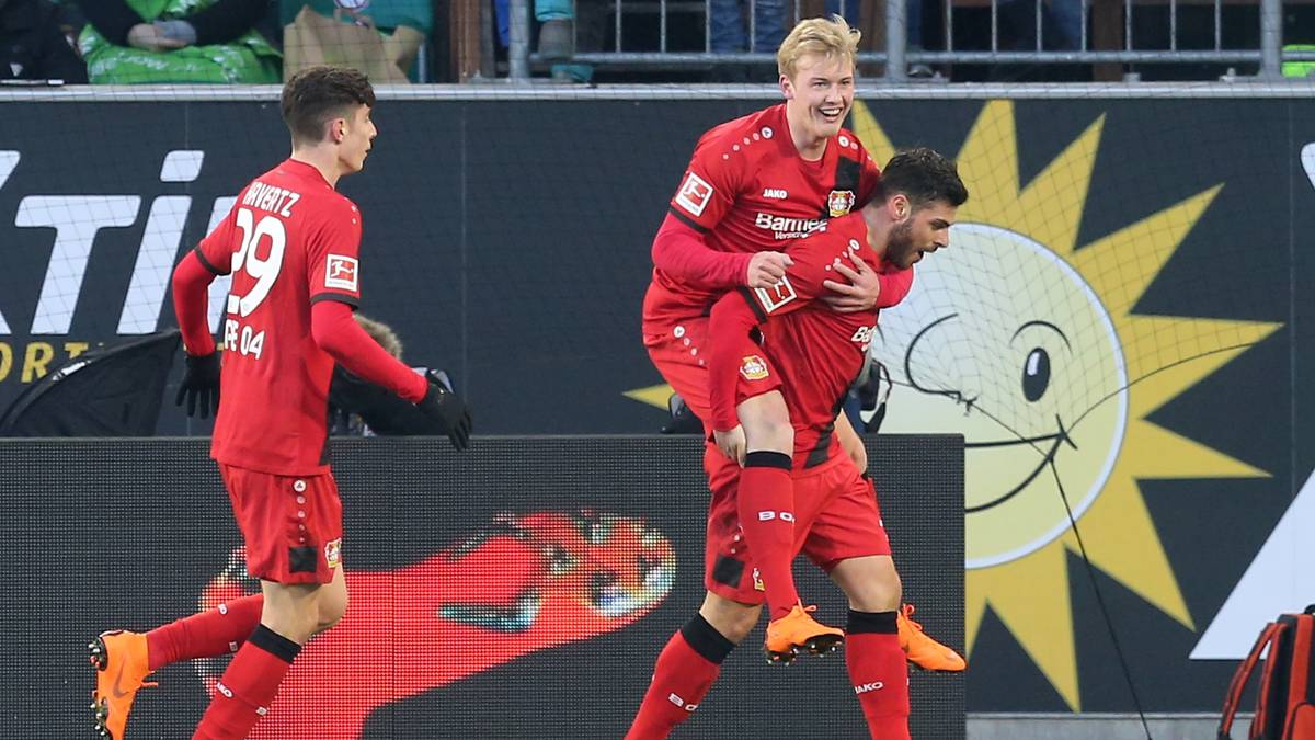 Nach Brandts 0:2 verkürzt Mehmedi auf 1:2, doch es reicht nicht mehr für einen Punktgewinn. Wolfsburg steht punktgleich mit Mainz auf Platz 15