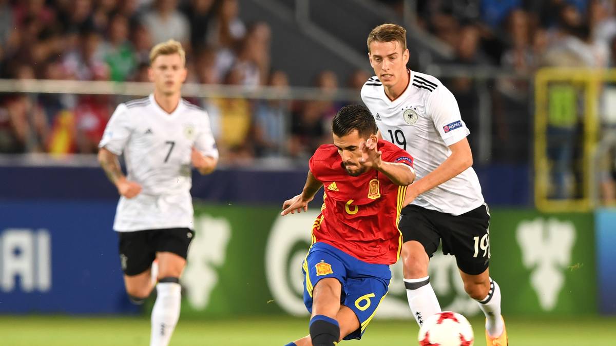 JANIK HABERER: Erntete Szenenapplaus, als er nach 38 Minuten einen missglückten Schuss aufs Tribünendach drosch. Rechtfertigte aber seinen zweiten Startelf-Einsatz, wenn auch mit gelegentlichen kleineren Wacklern. Ging kurz vor Schluss für Kohr - SPORT1-Note: 3