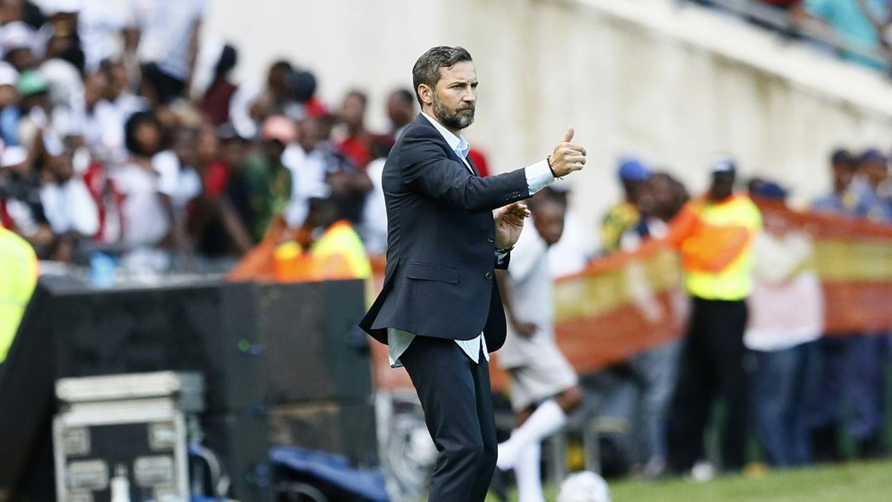 Ex-HSV-Coach fährt Titel ein