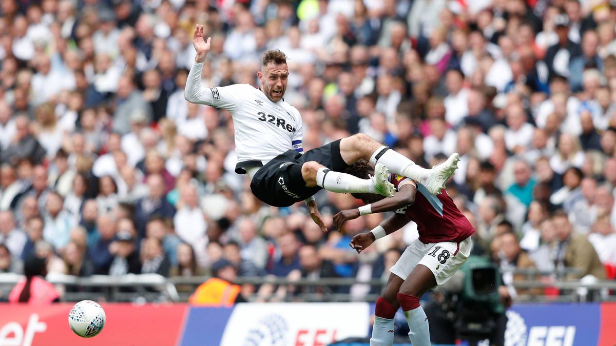 PLATZ 6 - RICHARD KEOGH (65 SPIELE): Der einzige Spieler eines Zweitligisten in den Top 20. Mit Derby County hat Keogh eine gewohnt lange Saison hinter sich und außerdem noch für die irische Nationalmannschaft seine Knochen hingehalten. Der 32-Jährige ist der Routinier des Rankings