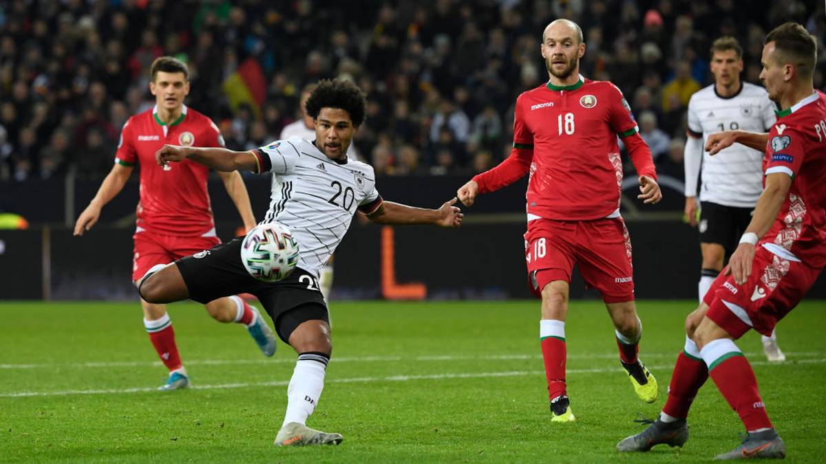 SERGE GNABRY (bis 84.): Vorne emsig, aber oft ohne Glück in der letzten Aktion. Verpasste knapp einen Werner-Pass (16.), bereitete dann aber stark das 1:0 vor. SPORT1-Note: 3