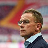 Warum hat Ralf Rangnick dem FC Bayern doch noch abgesagt? Hatten Aussagen von Uli Hoeneß damit zu tun? Jetzt spricht der Österreichs Nationaltrainer.