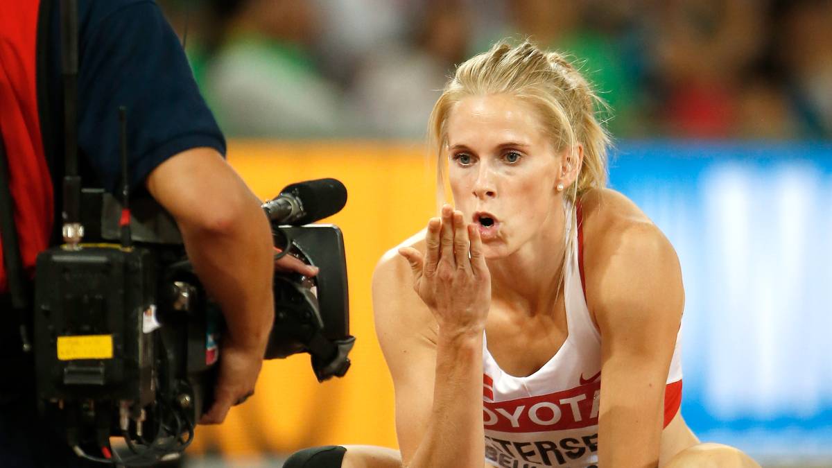 Sara Petersen (Dänemark): Ein Küsschen in die Heimat von der Europameisterin über 400 Meter Hürden. Petersen bestätigt ihre Favoritenrolle bei den kontinentalen Titelkämpfen 2016 in Amsterdam. Bei der WM in London wird es aber nichts mit Edelmetall