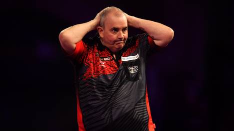 2018 William Hill PDC World Darts Championships - Day Thirteen