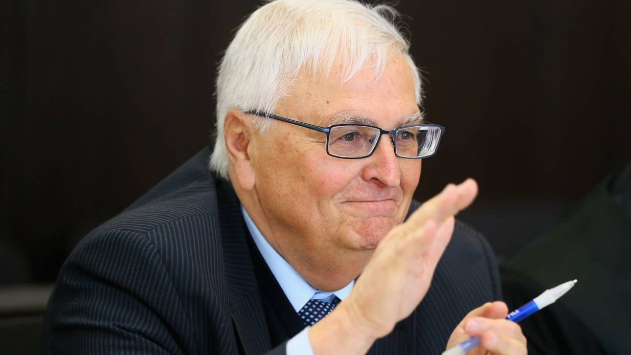 Zwanziger mit erneuter FIFA-Kritik