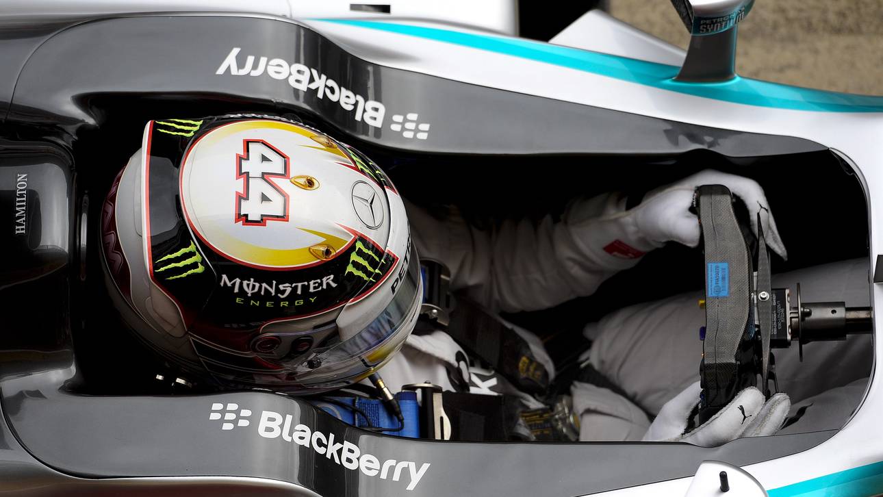 Hamilton lässt Muskeln spielen