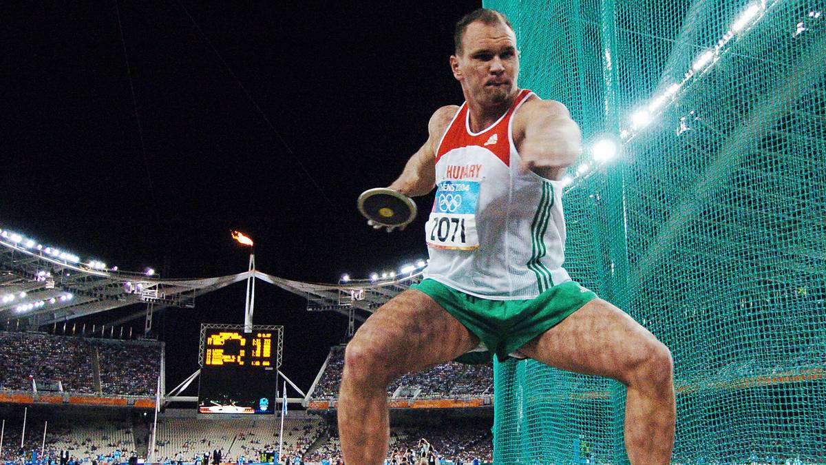 ROBERT FAZEKAS: Der Ungar gewinnt das Diskuswurf-Finale bei den Olympischen Sommerspielen 2004. Doch danach verweigert Fazekas den obligatorischen Dopingtest und versucht sogar, seinen Urin durch fremden Urin zu ersetzen. Damit ist er nach den Regeln des IOC des Dopings überführt und Virgilijus Alekna der neue Olympiasieger