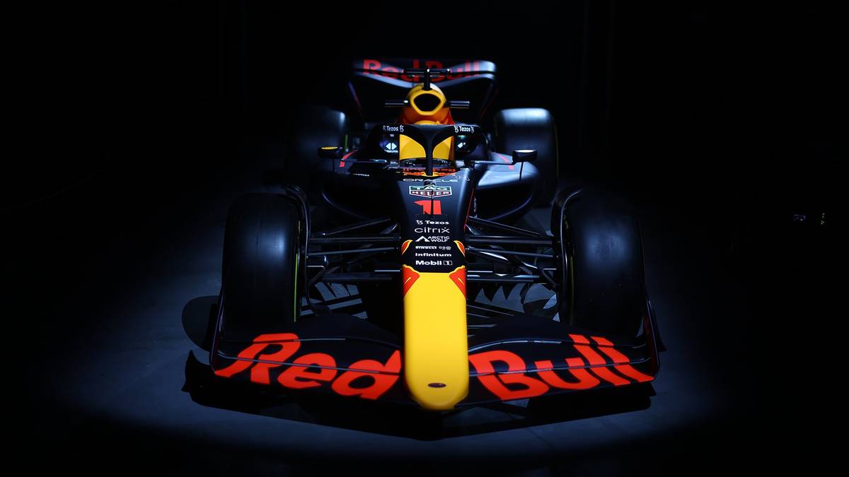 Red Bull - RB18