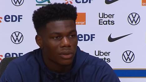 Real-Madrid-Star Aurélien Tchouaméni findet, dass Spieler zusammenkommen müssen, um etwas gegen die steigende Anzahl an Spielen zu tun. Der Franzose erklärte, dass sie nie nach ihrer Meinung gefragt werden.