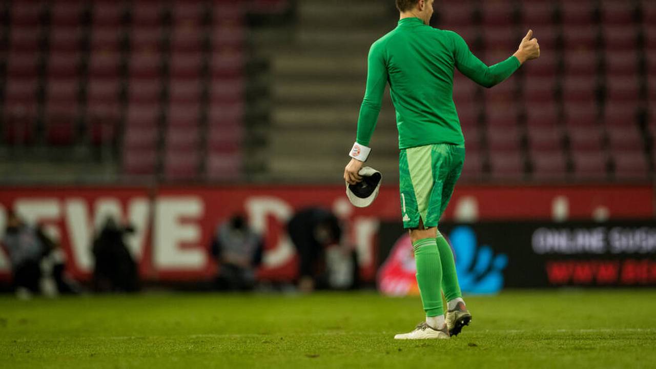 Julian Nagelsmann und Steffen Baumgart scherzen über das Souvenir von Neuer