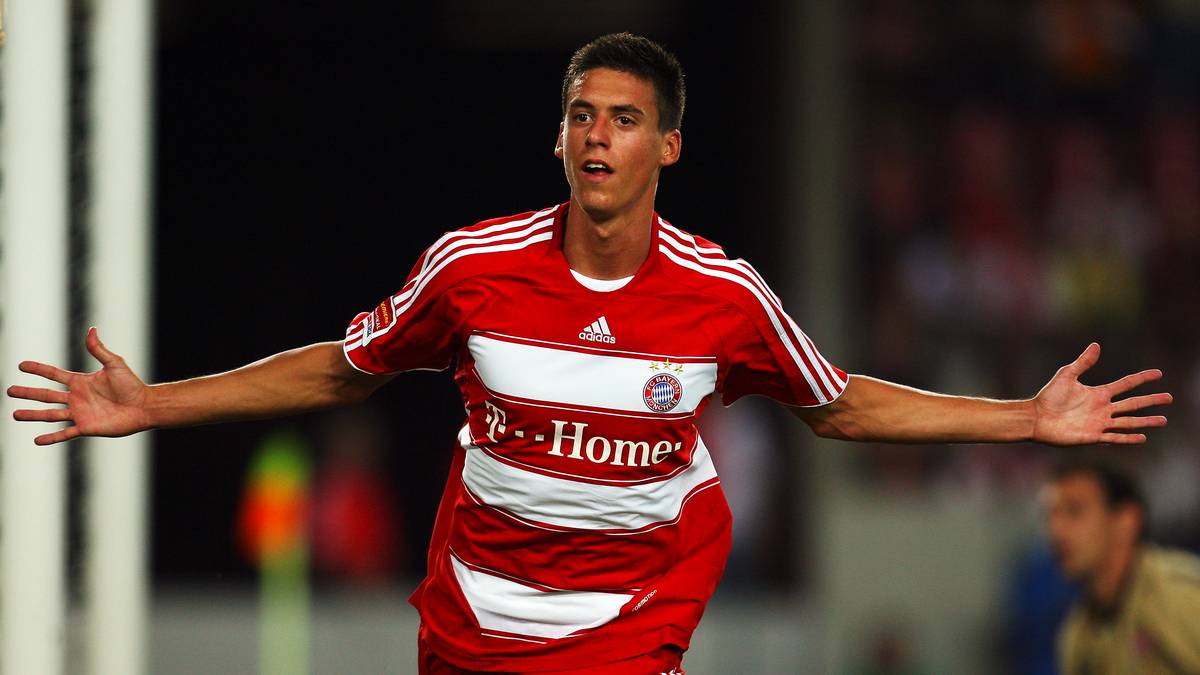 SANDRO WAGNER: Seit 1995 gehörte der Stürmer der Jugendabteilung des FC Bayern an. Von 2006 bis 2008 spielte er für die zweite Mannschaft. Dann schaffte er als 20-Jähriger den Sprung zu den Profis