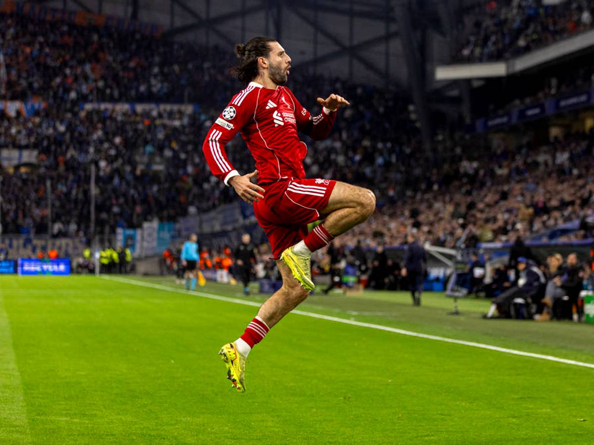 Champions League: Szoboszlai schießt ein Ronaldinho-Tor!