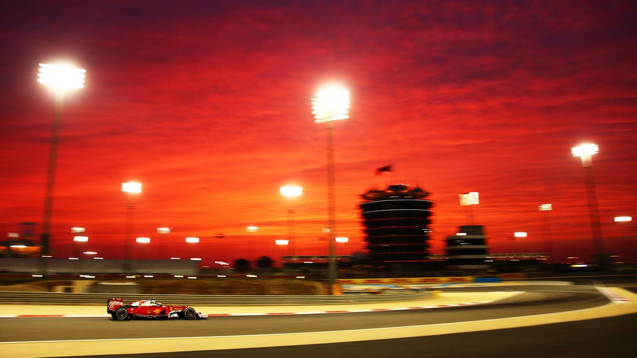 Vettel bleibt liegen – Rosberg vorn