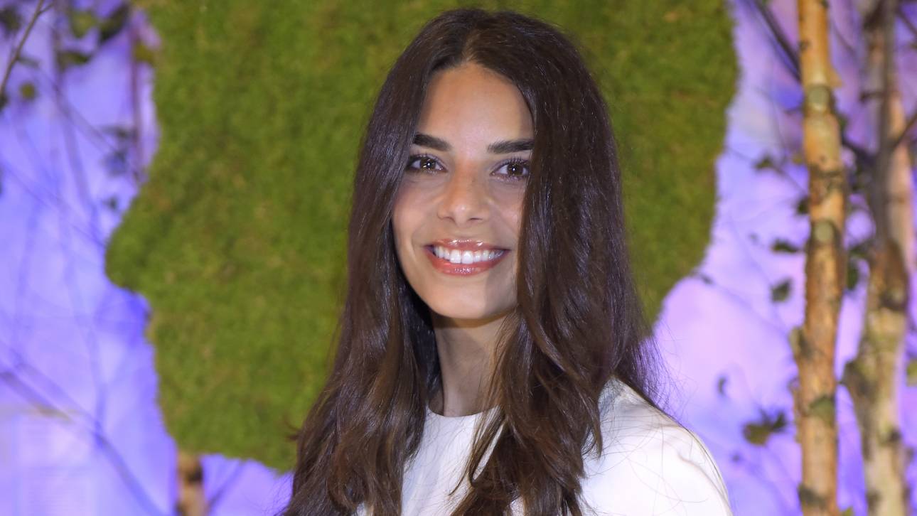 Adlers Frau kritisiert Spielerfrauen