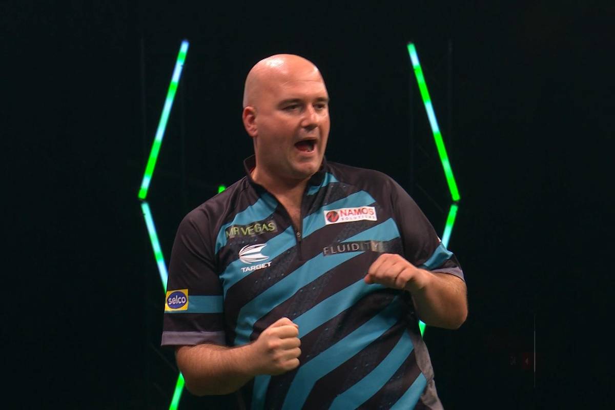 Damon Heta verliert die Nerven. Nach einem 6:6 bricht Heta zusammen und verliert 10 Legs in Folge. Rob Cross ist eiskalt im Endspurt. 