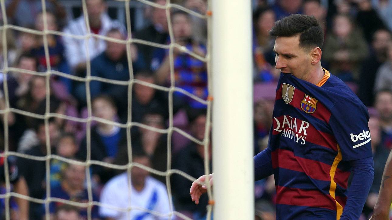 Messis Missgeschick bei Barcas Gala