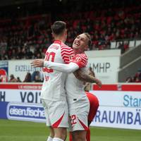 RB Leipzig gewinnt knapp gegen Aufsteiger Heidenheim. Damit stellen die Sachsen einen Rekord in der Bundesliga ein.