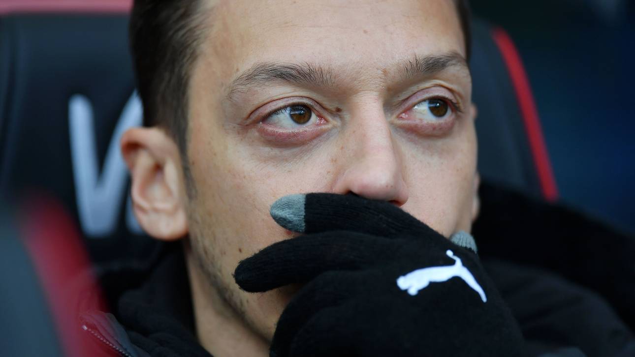Arsenal-Coach lässt Özil leiden