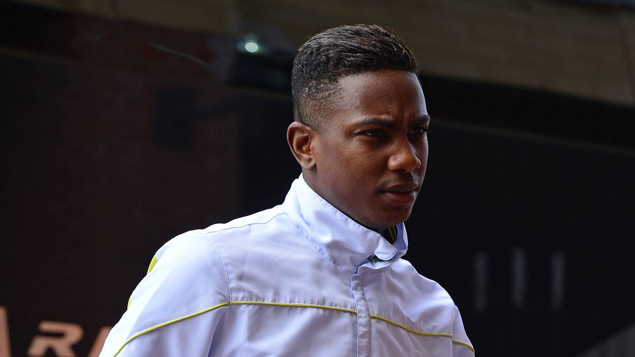 Niederlandes Elia fällt verletzt aus